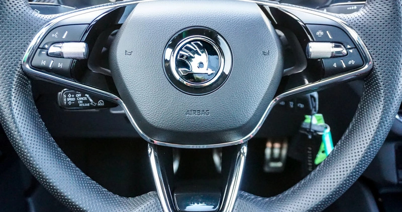 Skoda Kamiq cena 125900 przebieg: 18864, rok produkcji 2023 z Pilica małe 781
